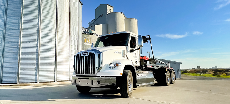 The Autocar DC-64R roll off garbage truck.